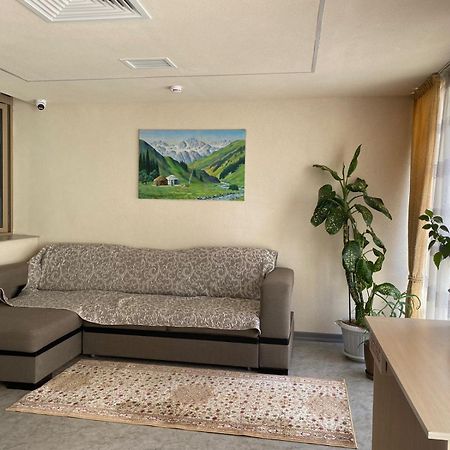 Aq Capsule Hostel Almaty Luaran gambar