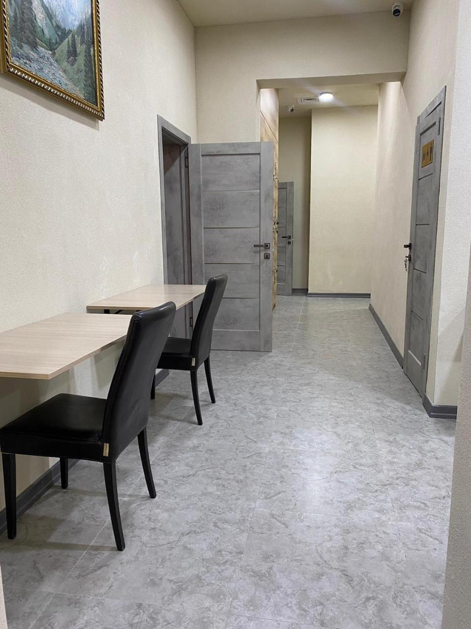 Aq Capsule Hostel Almaty Luaran gambar